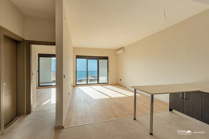 Apartments in complex with swimming pool in Herceg Novi