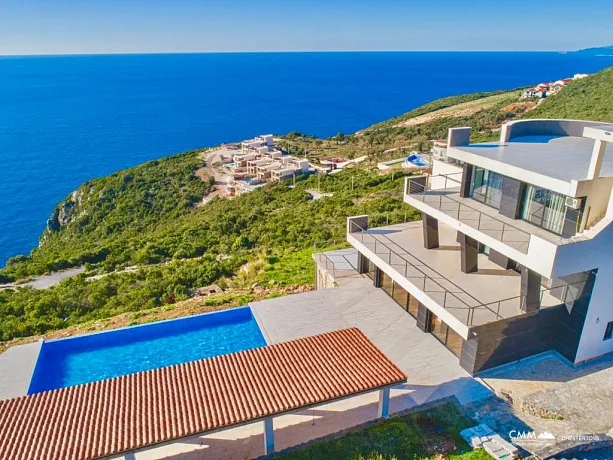 An exclusive villa with wonderful sea view in Krimovica