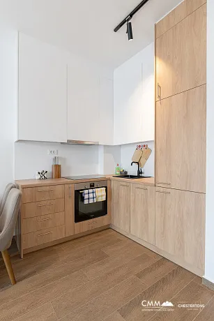 Sunny one-bedroom apartment of 42 m² in Budva, close to the sea.