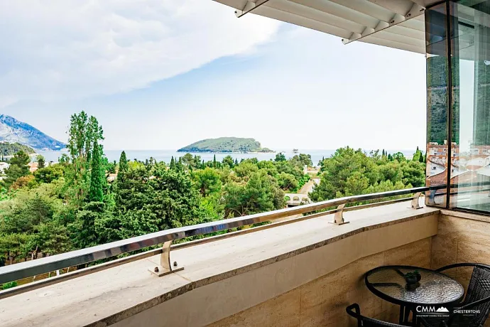 LUX apartment in Budva with sea view