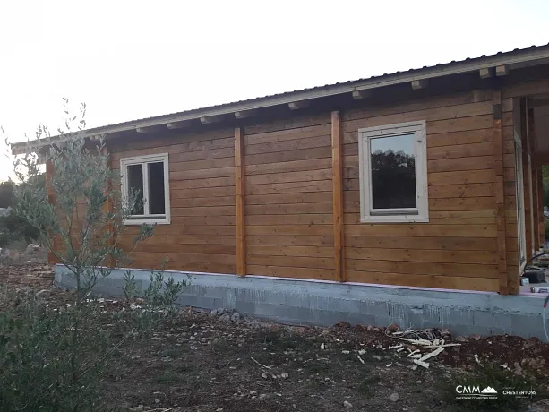 Wooden house in Lustica