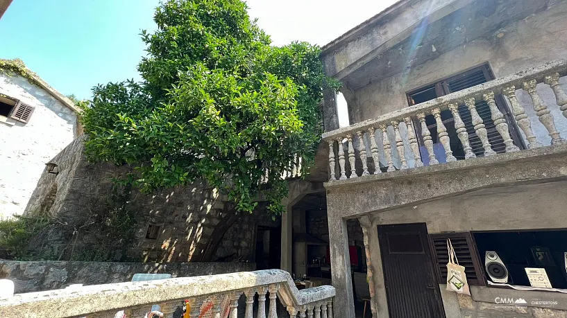 Three houses in the charming village of Klinci on the Lustica peninsula