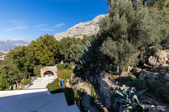 Elegant Stone Mansion with Sea View near Sveti Stefan