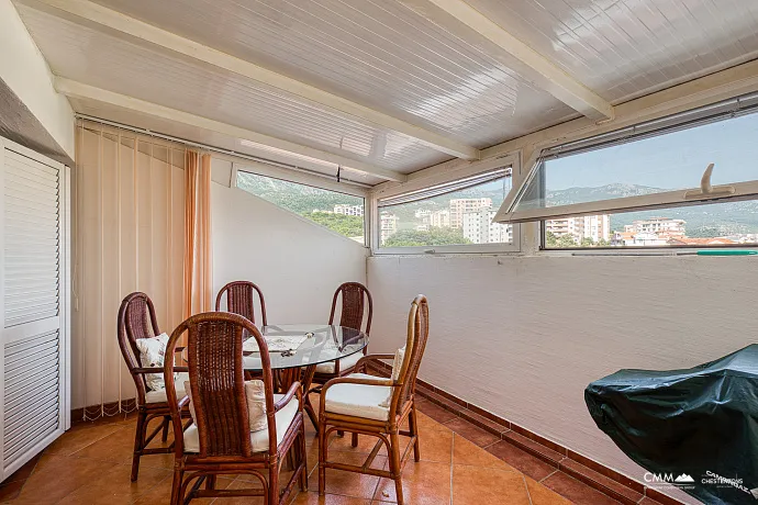 One-bedroom apartment in Bečići, 64m²
