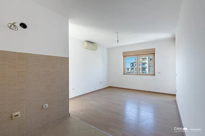 52 m² Apartment with Sea View and Two Terraces in Bečići