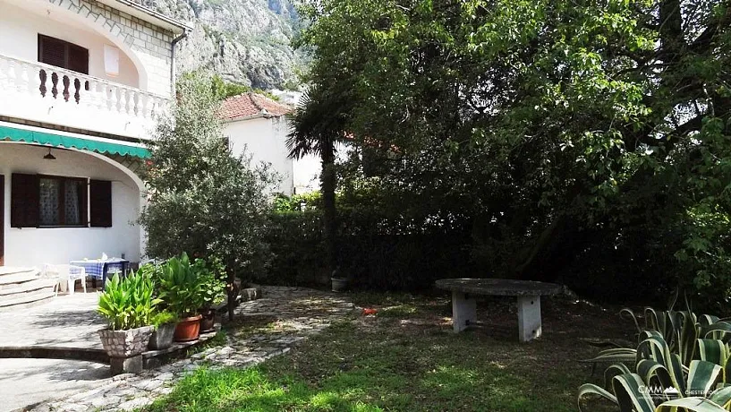 House on the first line to the sea in Dobrota, Kotor