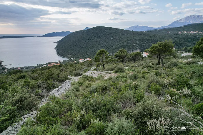 Urbanized land for sale in Žanjice – exclusive location with sea view