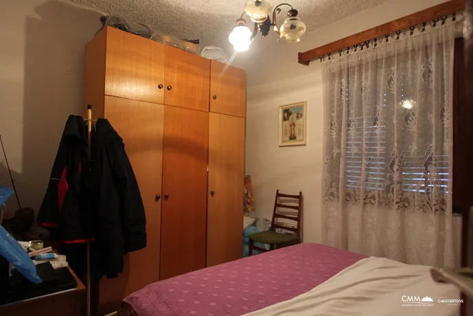 Mountain view house in Topla
