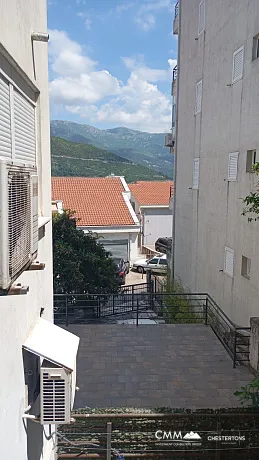 One-bedroom apartment in Babin Do