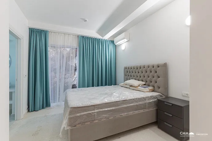 Luxurious villas in the PURE MANSIONS complex