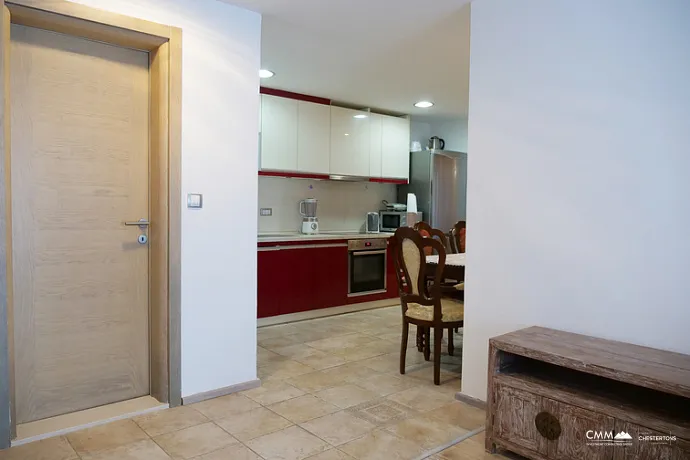 Apartment with two bedrooms and sea views in Kotor