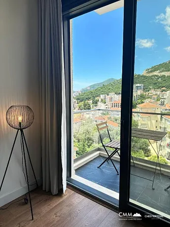 For sale apartment in Becici near the sea