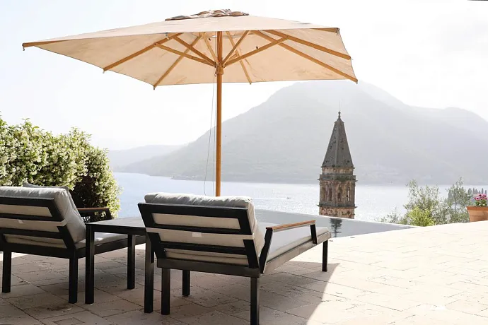 Luxury Villa with Panoramic Sea View – Elegance and Comfort Combined