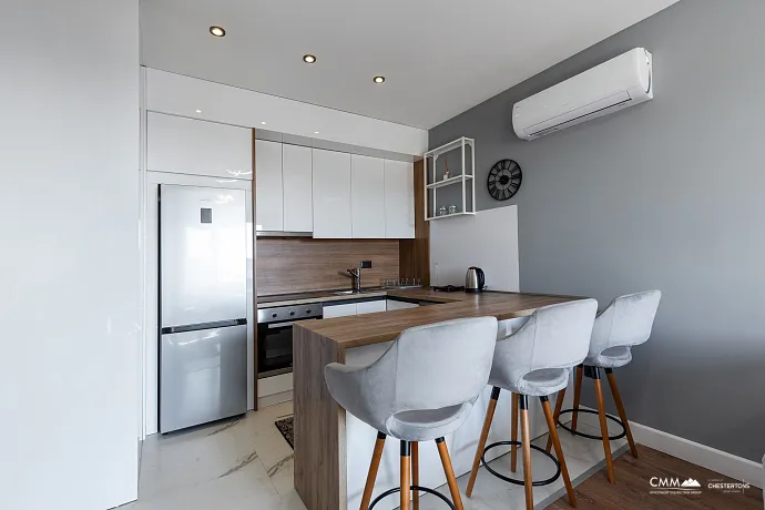 Luxury One-Bedroom Apartment with Modern Design in Bečići