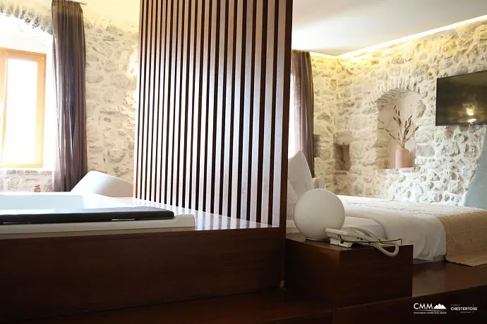 Luxury Villa with Panoramic Sea View – Elegance and Comfort Combined