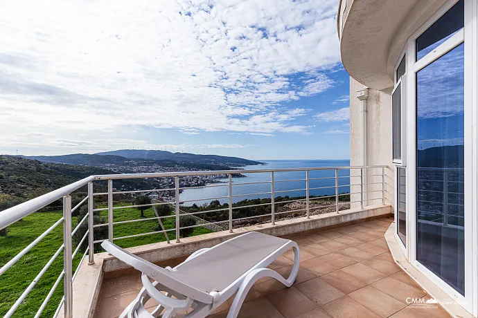 Luxurious villas in Bar