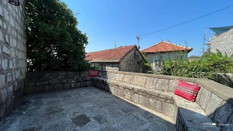 Three houses in the charming village of Klinci on the Lustica peninsula