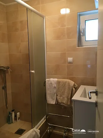Charming Sea-View Residence with 3 Bedrooms in Petrovac