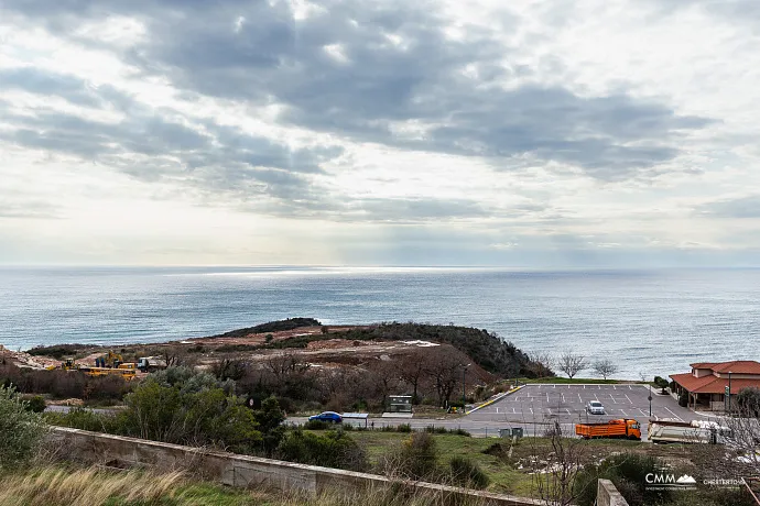 Spacious 3-Story House with Sea View in Blizikuce