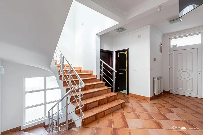 Luxurious villas in Bar