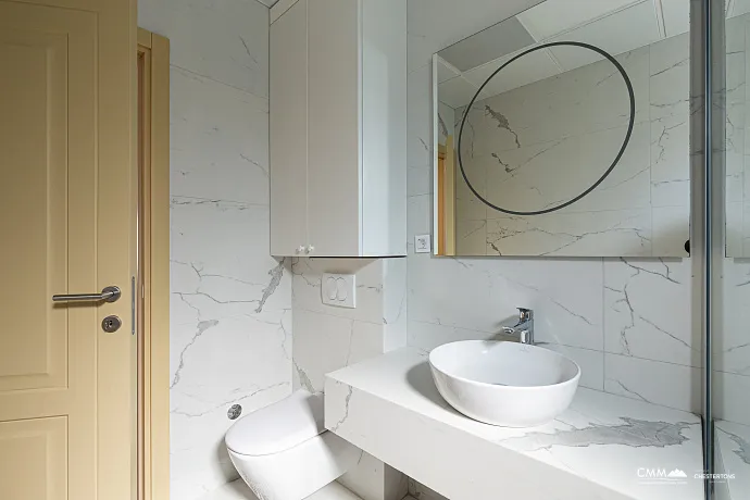 Three-bedroom apartment in a complex with a pool, Blizikuće