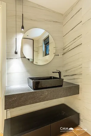 Penthouse in new building in Becici near the sea