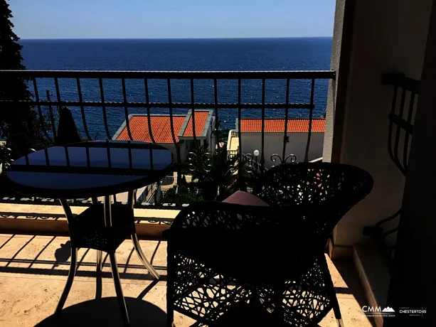 A villa with sea view in Dobre Vode