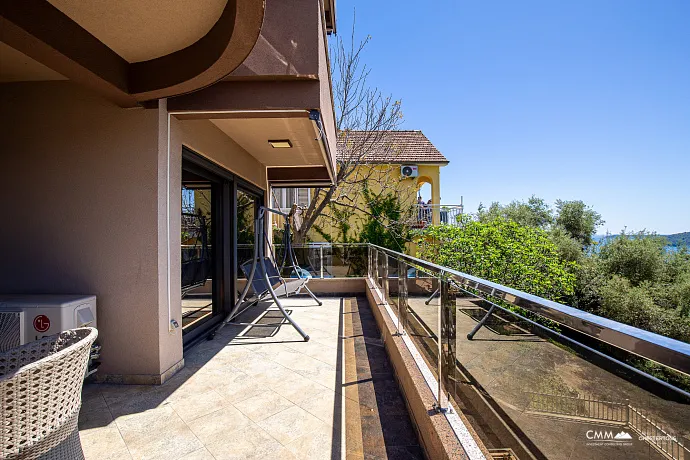 Excellent villa in the center of Herceg Novi