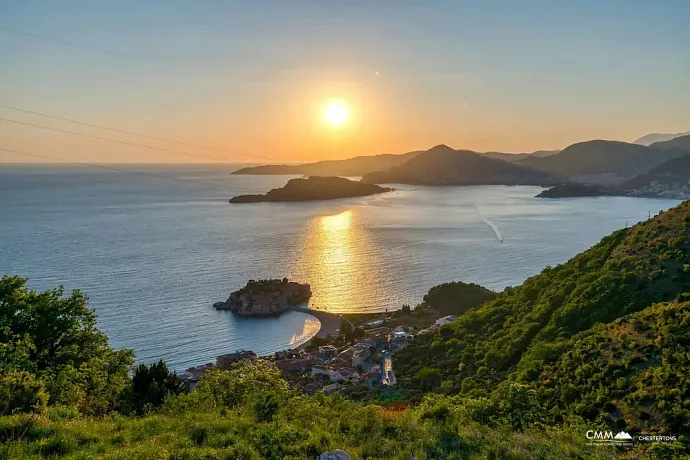 3-Bedroom Apartment, 90 m², Blizikuće — Sea View of Sveti Stefan