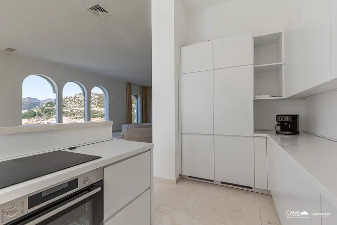 Luxurious villas in the PURE MANSIONS complex