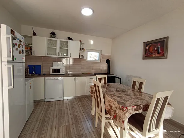 Spacious house in Lapcici, Budva