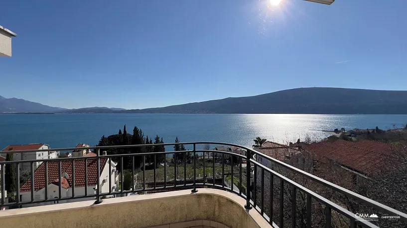 Apartment for sale in Herceg Novi with sea view 