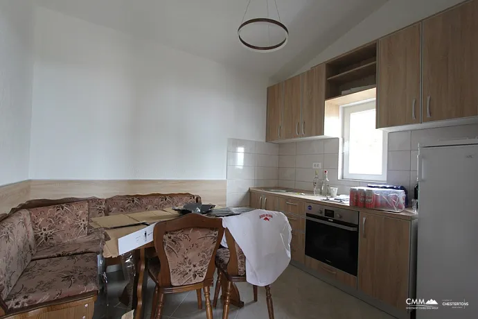 House in Bjelisi on two floors with a spacious yard