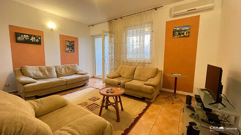 Apartment with two bedrooms in Budva