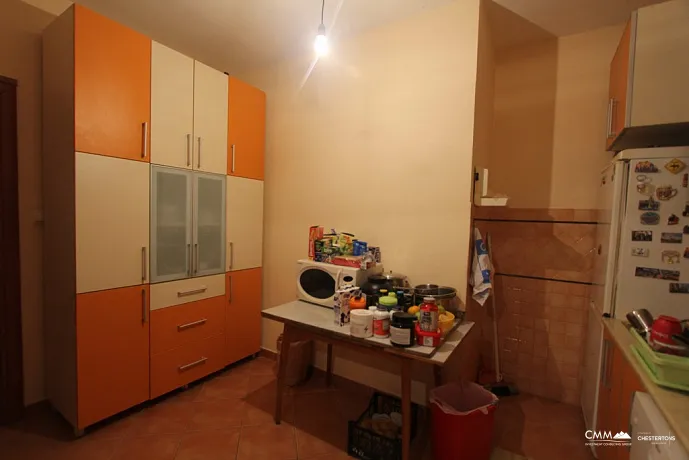 A furnished house in Topla