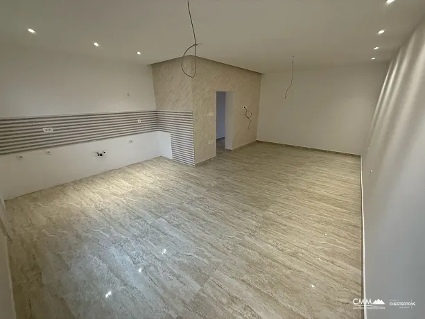 Renovated apartment in Tivat, 78 m²