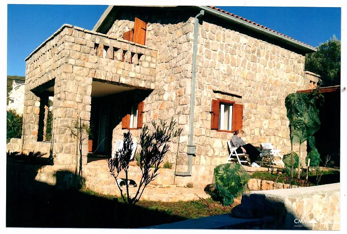 A villa with wonderful sea view in Lustica