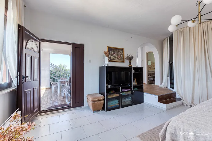 House in Dobra Voda with panoramic sea views