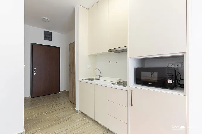 Studio Apartment in Bečići – Luxury Complex with Pool and Spa
