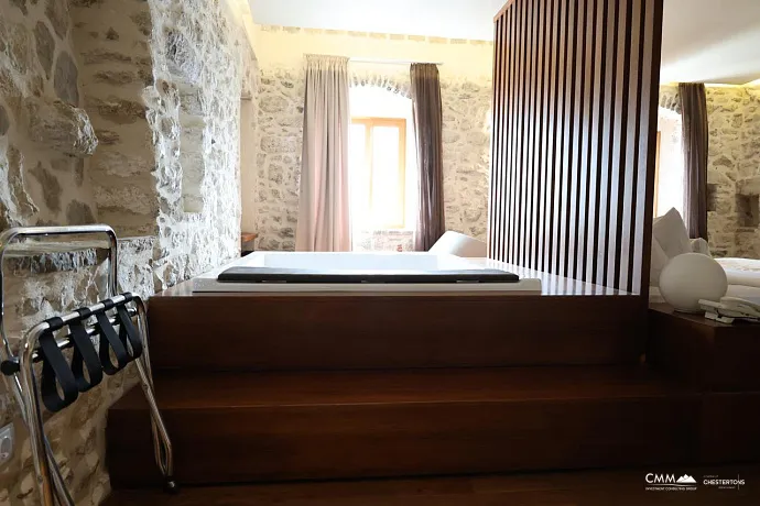 Luxury Villa with Panoramic Sea View – Elegance and Comfort Combined