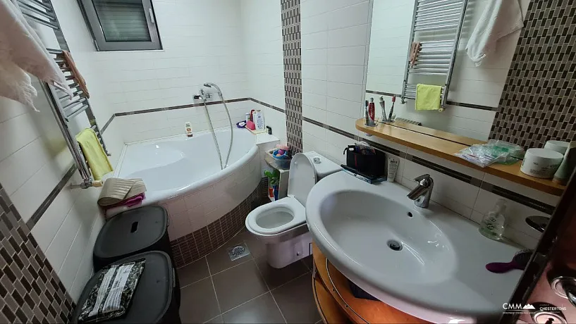 House in a quiet area of ​​Budva overlooking the sea.