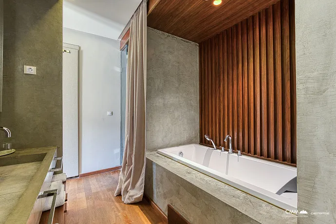 Luxury Villa with Panoramic Sea View – Elegance and Comfort Combined