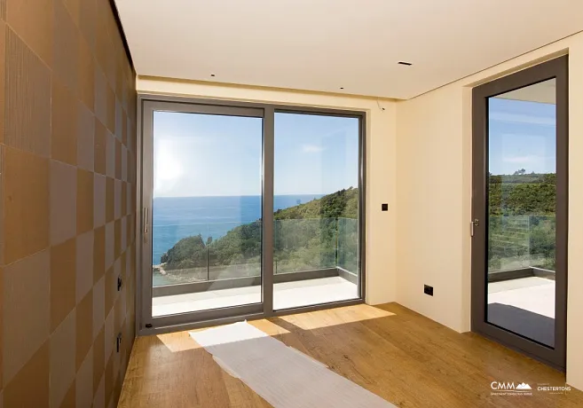 Luxurious villas in Budva