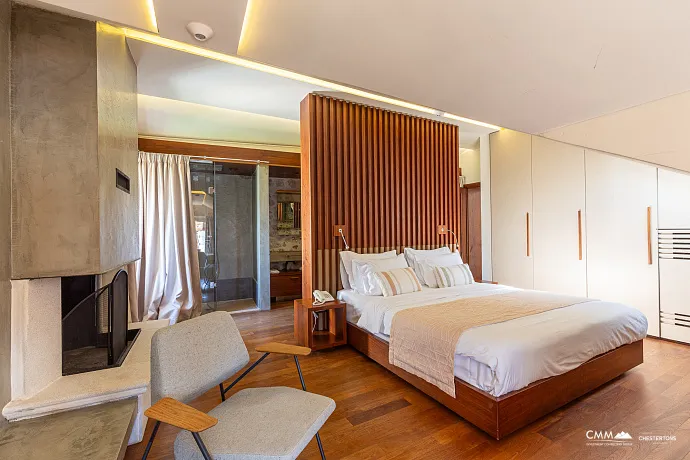 Luxury Villa with Panoramic Sea View – Elegance and Comfort Combined