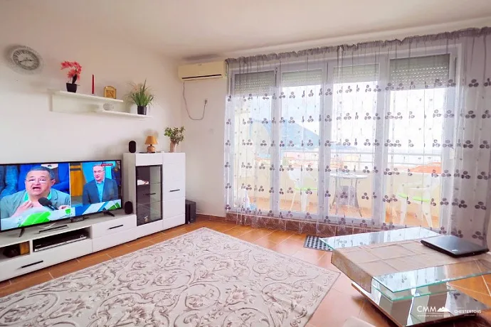 Lux Duplex apartment in Becici