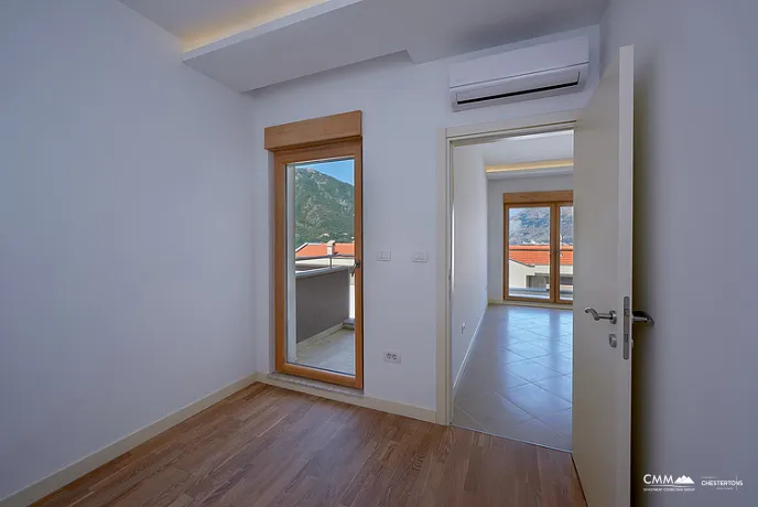 For sale apartments in a complex in Kotor with a sea view