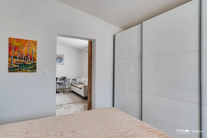 Two-storey spacious house in Sutomore