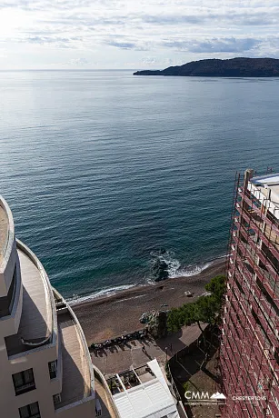 For sale: an exclusive, fully furnished luxury apartment with a spacious terrace.