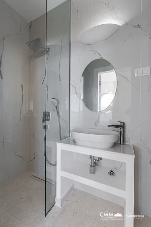 Luxurious villas in the PURE MANSIONS complex