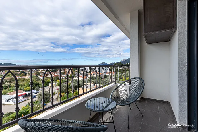 Bright Two-Bedroom Apartment in Bar